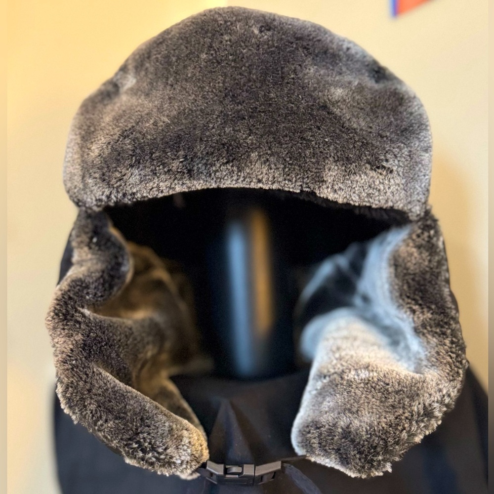 Elegant Black & Grey Fur Hat – (Discounted Shipping!)